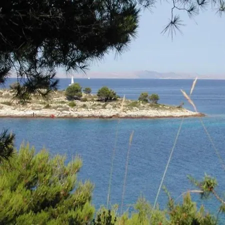 St Rialto - Comfort One-bedroom With Balcony Apartment *